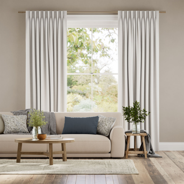 bijou-linen-alabaster-36-curtain-heading-2-1 Double Pinch Pleat Curtains